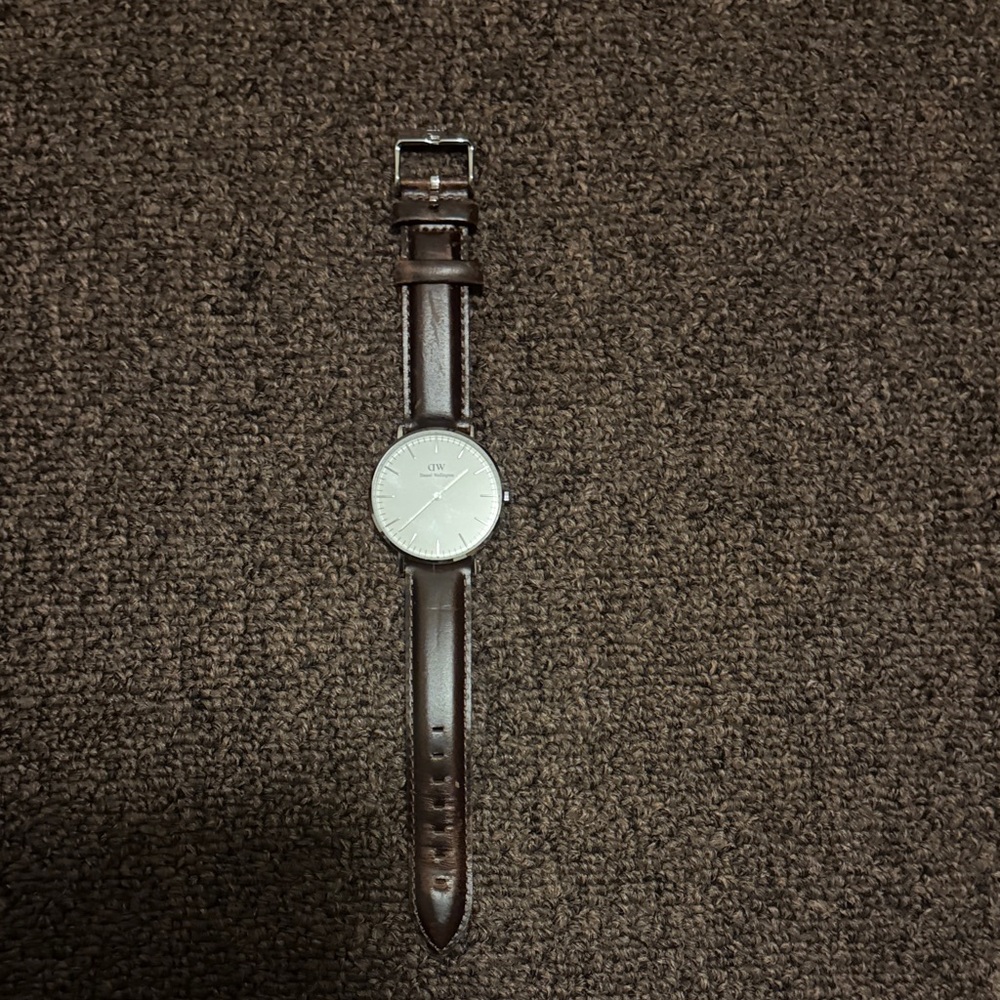 Daniel Wellington Silver Dial with Brown Leather Strap Watch - Unisex